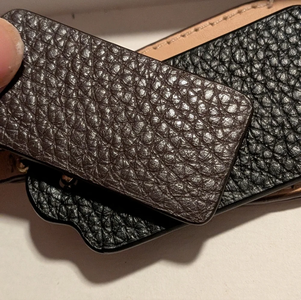 Coach Brown Pebbled ‎ Leather Hangtag